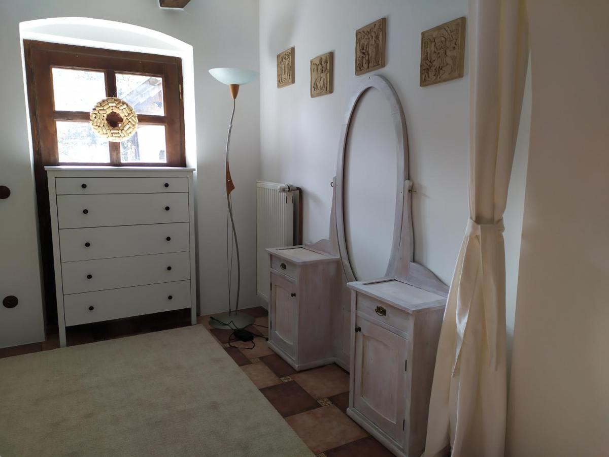 Forest Rustic Apartment Brdy Vesin Kültér fotó